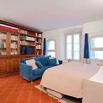 Il Salotto Sul Gombito 아파트 *