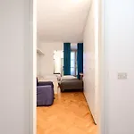 Apartment Il Salotto Sul Gombito *